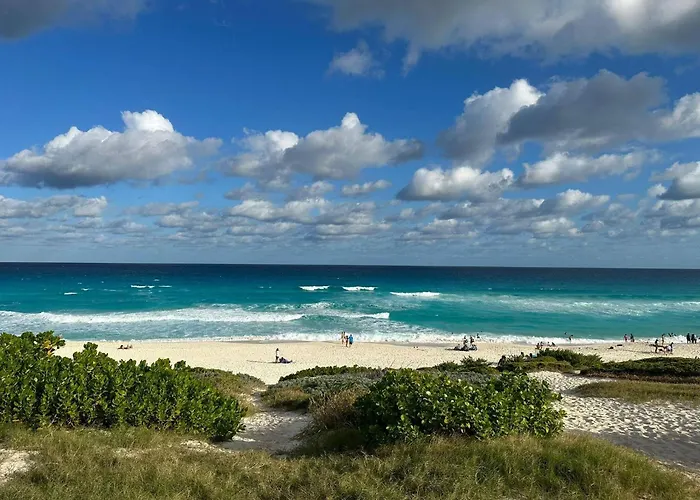 Paradise Awaits In Seaside Escape Holiday home